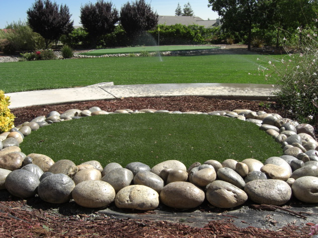 Tracy Putting Green Tees